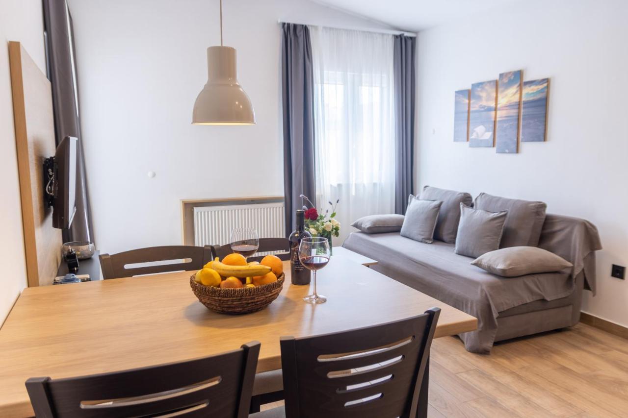 Apartments & Rooms Stella Adriatica Murter Exterior foto