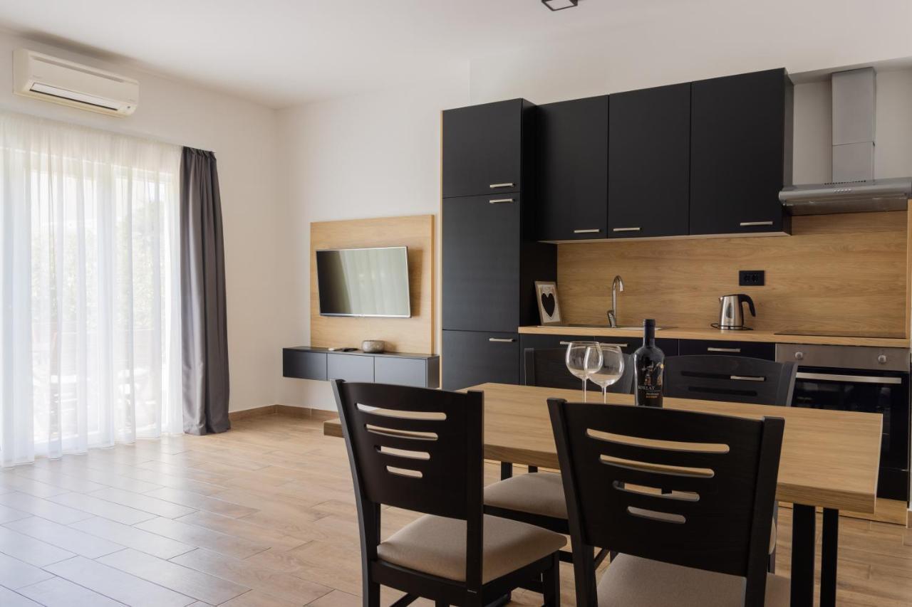 Apartments & Rooms Stella Adriatica Murter Exterior foto