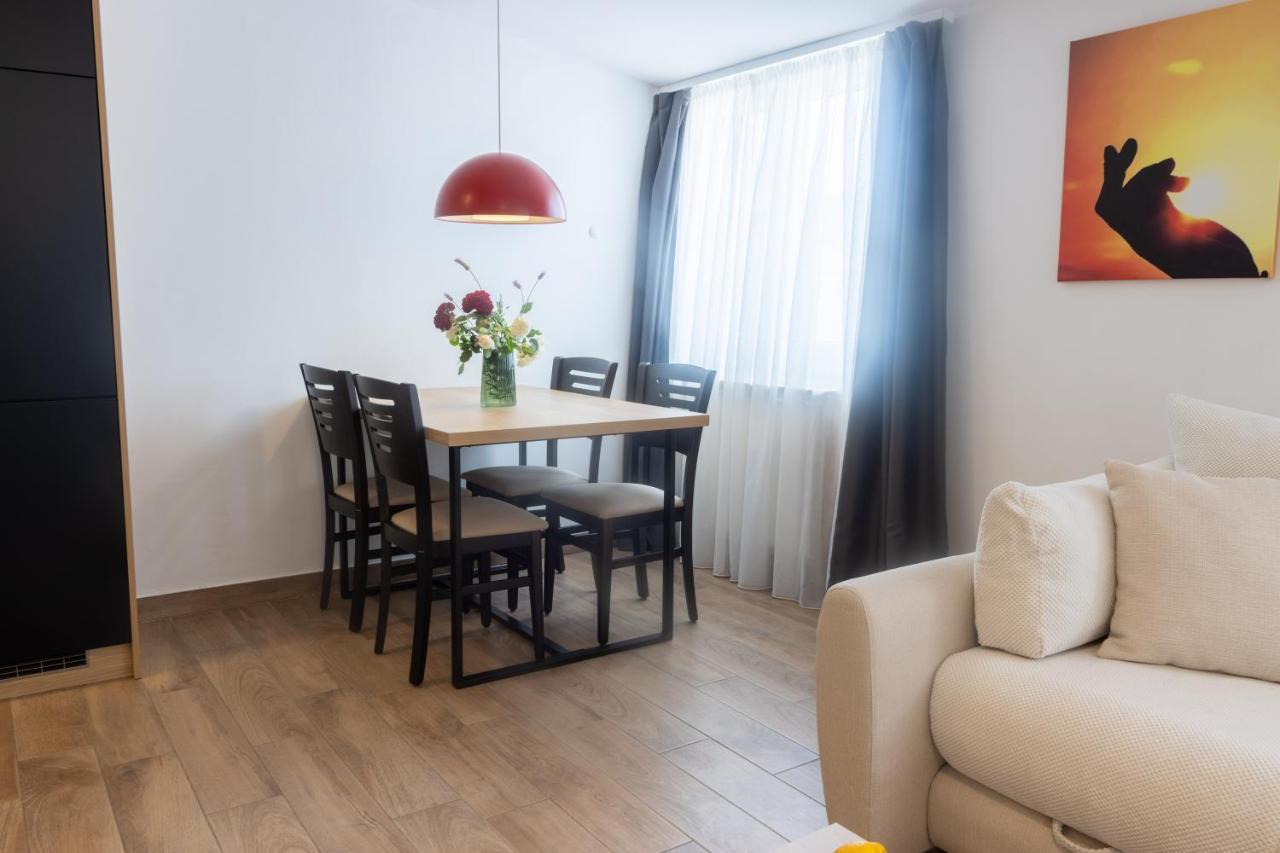 Apartments & Rooms Stella Adriatica Murter Exterior foto