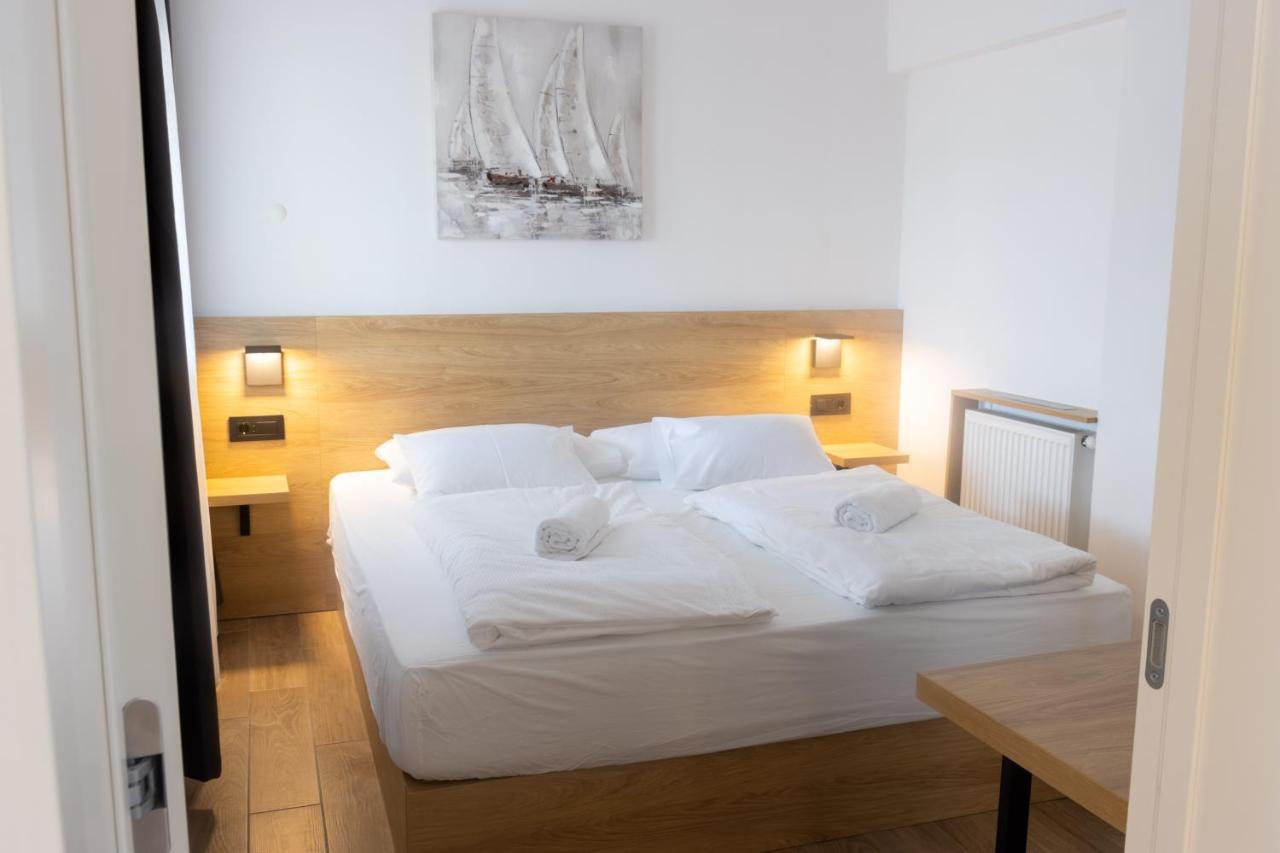 Apartments & Rooms Stella Adriatica Murter Exterior foto