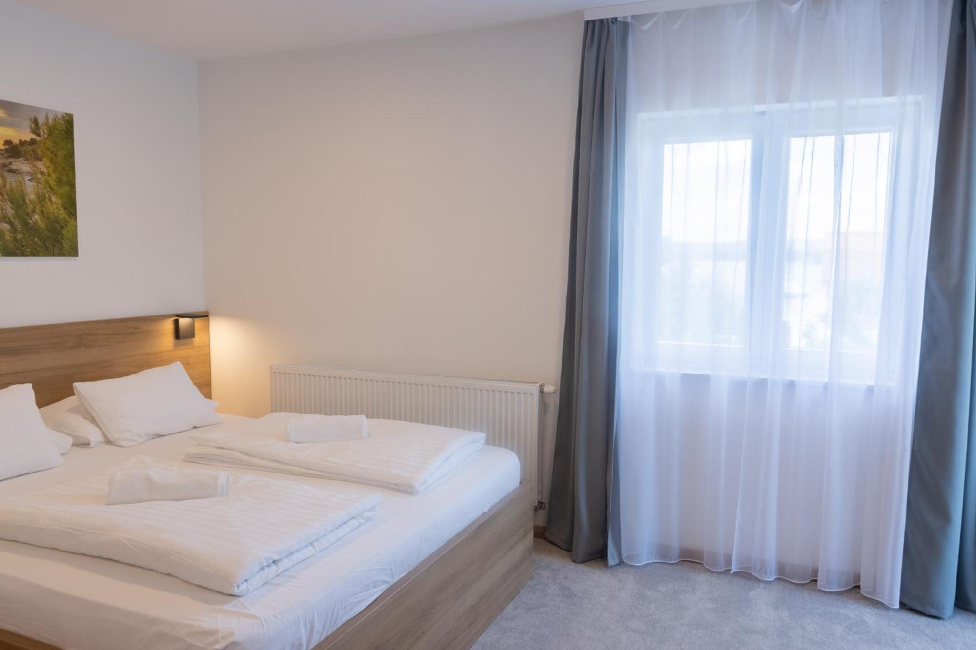 Apartments & Rooms Stella Adriatica Murter Exterior foto