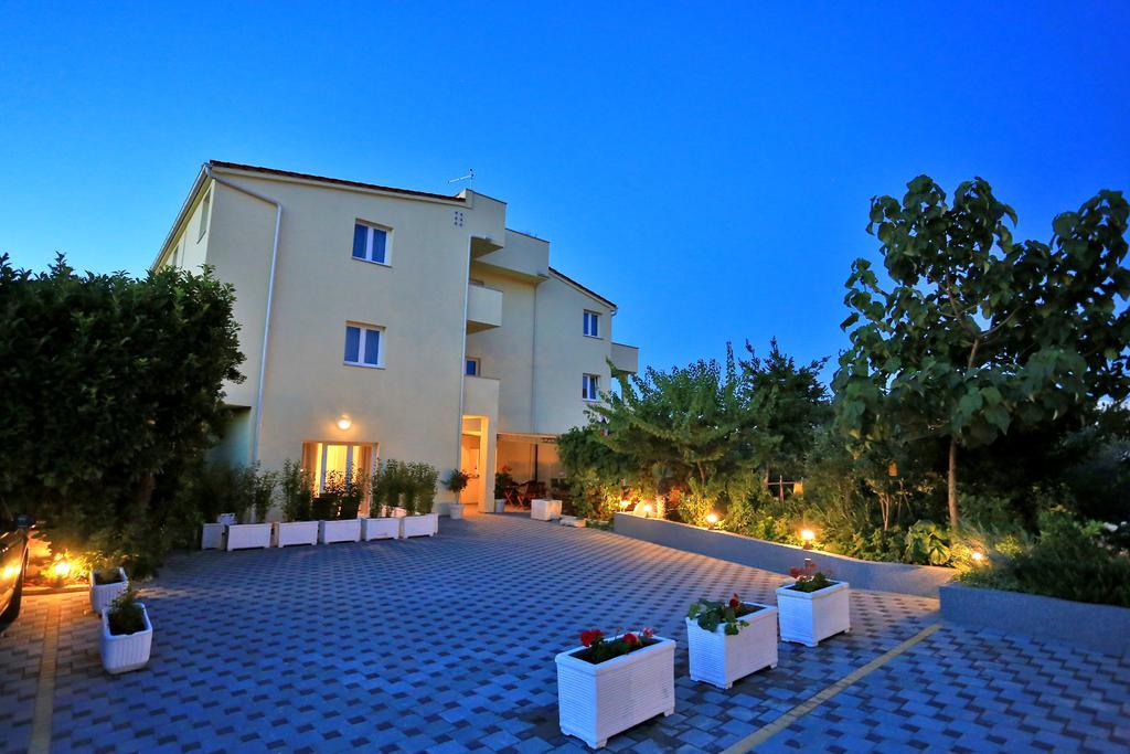 Apartments & Rooms Stella Adriatica Murter Exterior foto